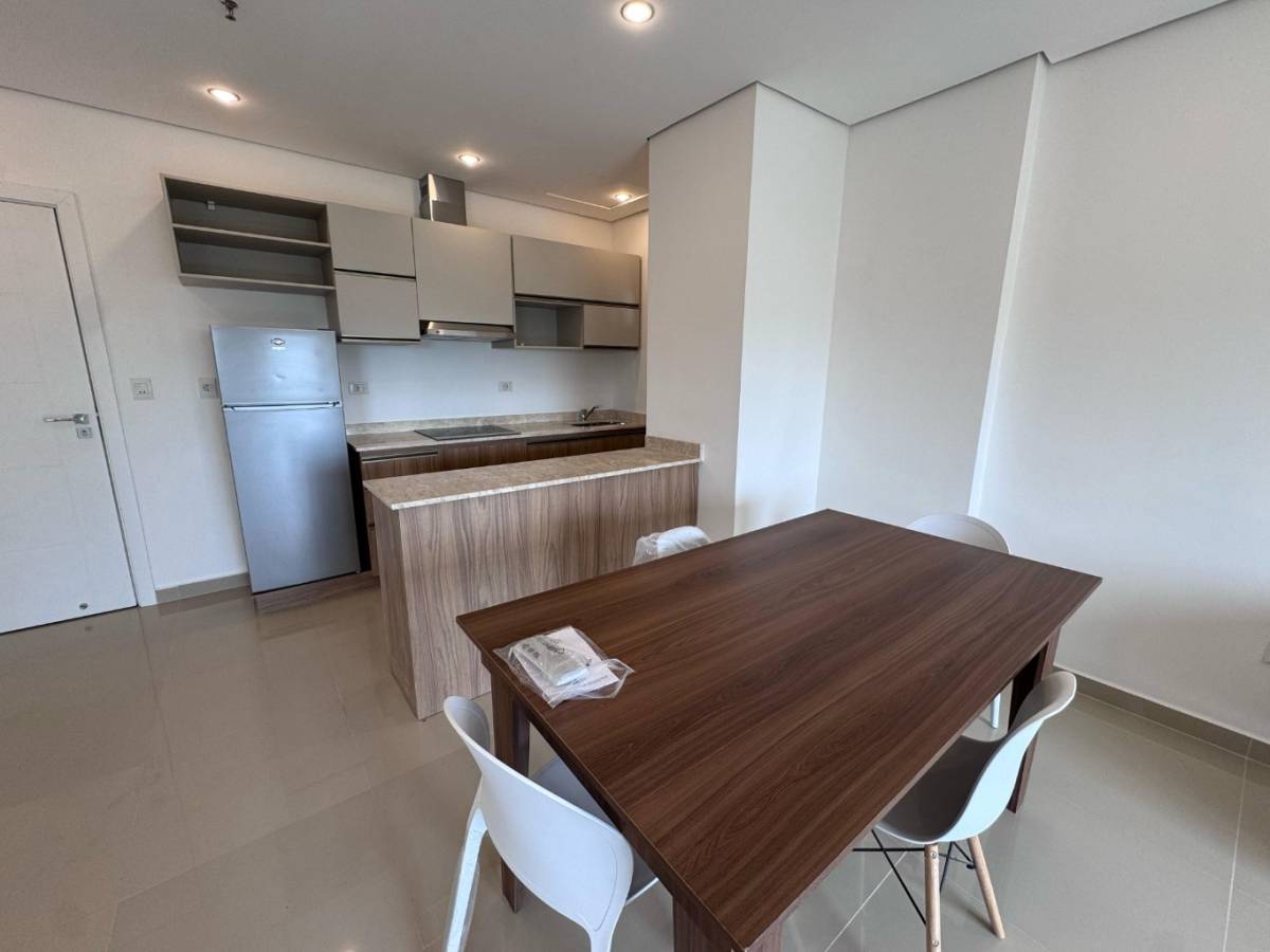 ALQUILO DEPARTAMENTO AMOBLADO DE DOS DORMITORIO EN LAS MERCEDES - ID 32886 — foto 2