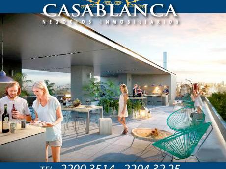 Casablanca - More Echevarriarza