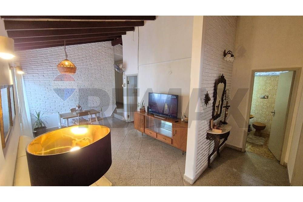 A LA VENTA – PROPIEDAD EN BARRIO MCAL. ESTIGARRIBIA — foto 3