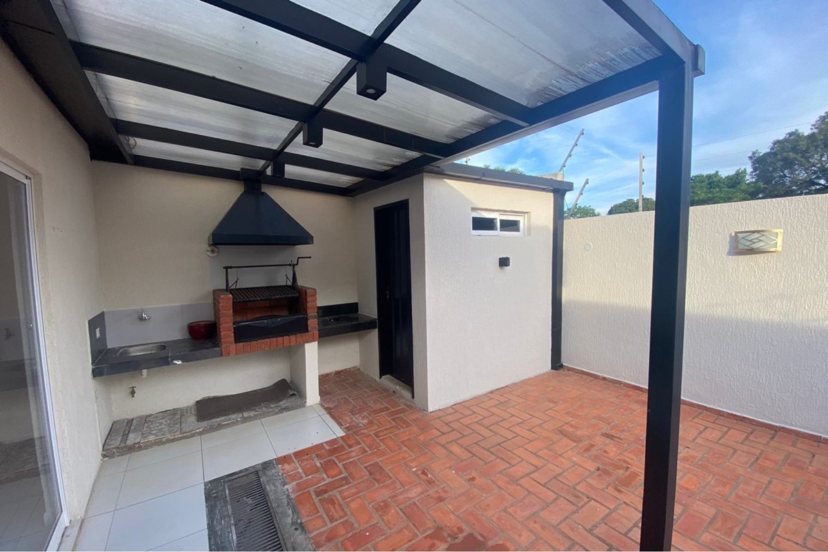 Casa-venta-san José Obrero Casi San Blas, Limpio, Central — foto 2