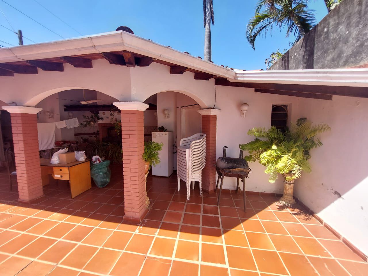 EXCELENTE OPORTUNIDAD VENDO CASA EN ESQUINA – VILLA MORRA — foto 3