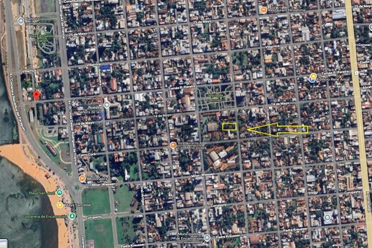 VENDO AMPLIO TERRENO CENTRICO EN ENCARNACION — foto 2