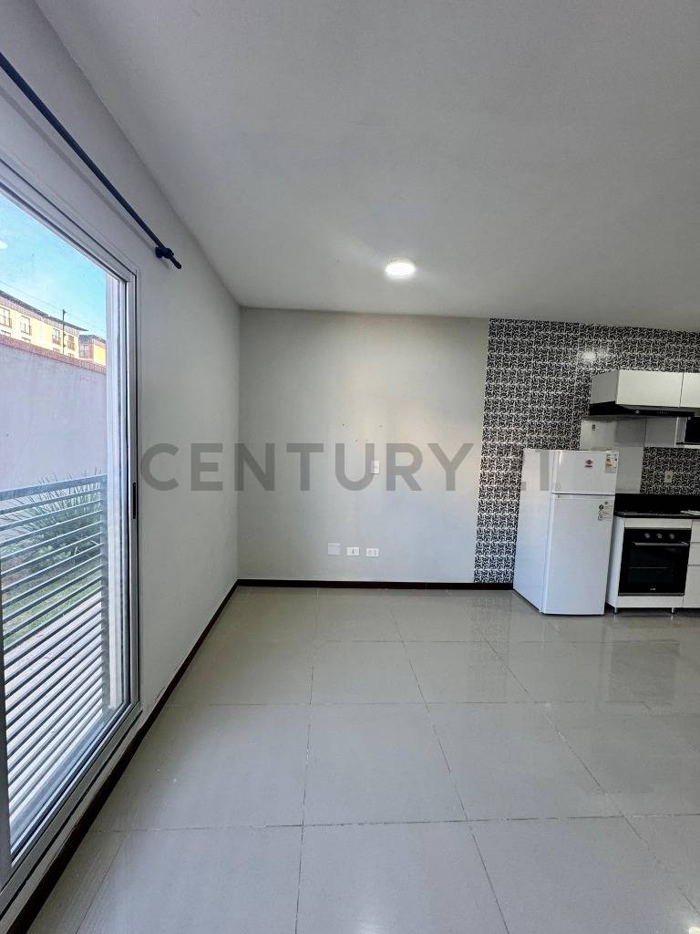 Venta de Departamento 2 Dormitorios en Luque - Residencial Santa Cecilia — foto 2