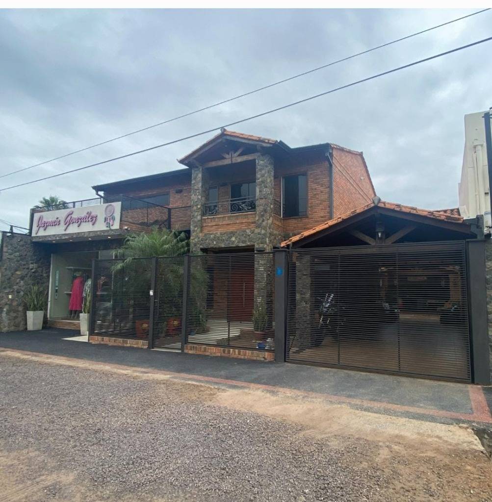 Casa en venta en Mme. Lynch