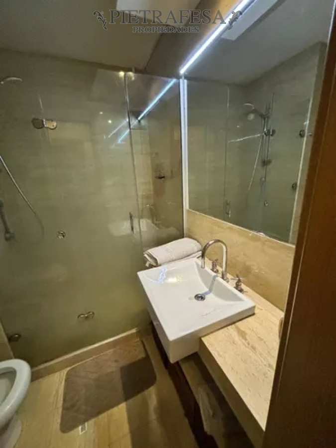 Apto en alquiler, monoambiente, 1 baño. Amueblado. Buceo. · Foto 6