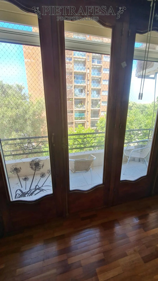 Apartamento en alquiler, 2dormitorios, 1baño, terraza, amueblado. Pocitos. · Foto 2