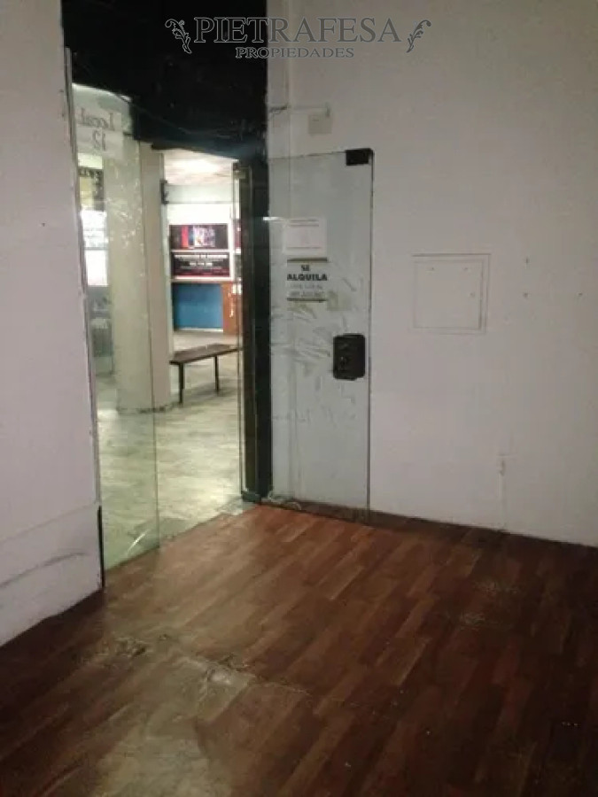 Local en alquiler, 2baños. Cordón. · Foto 1