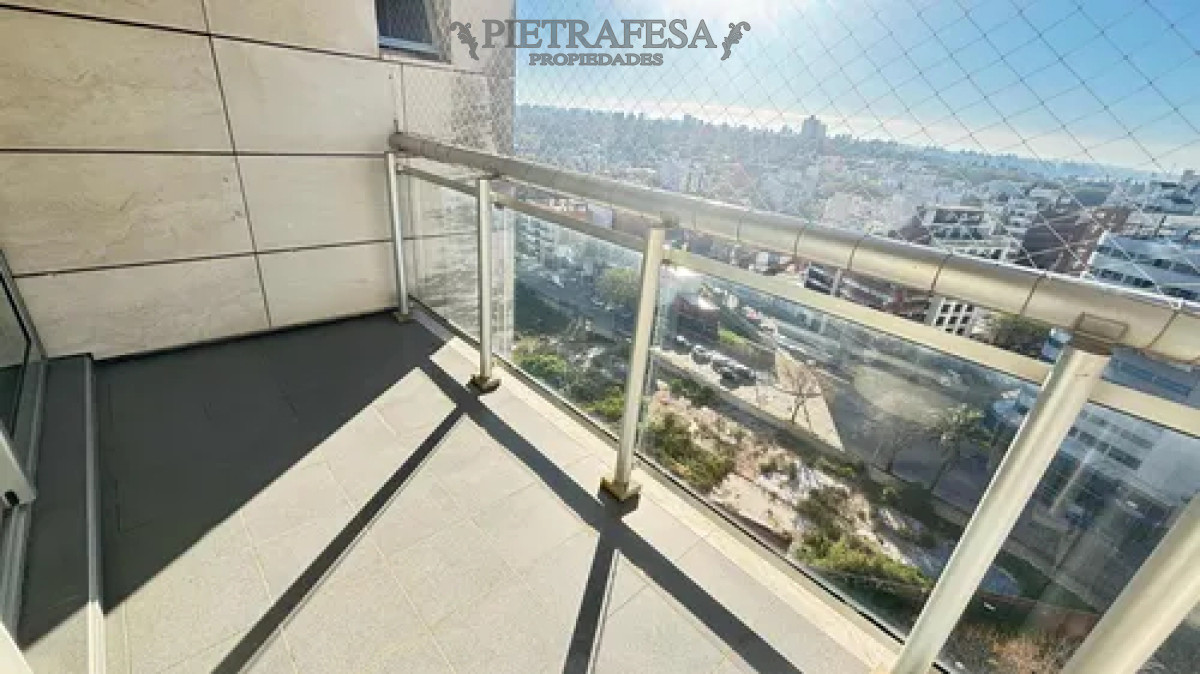 Apartamento en Torres Náuticas - amueblado, 3 dormitorios, 2 baños, terraza, garaje. Pocitos. · Foto 7