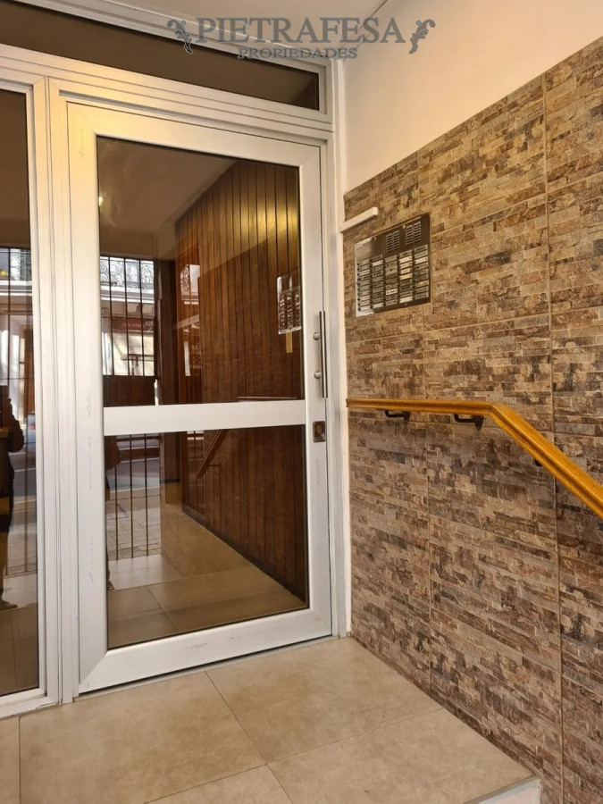 Apartamento en alquiler 1 dormitorio - 1 baño - Mercedes- Centro