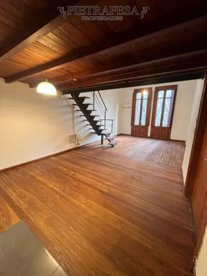 Apartamento en alquiler, 1 dormitorio, 1 baño, azotea. Parque Rodó.