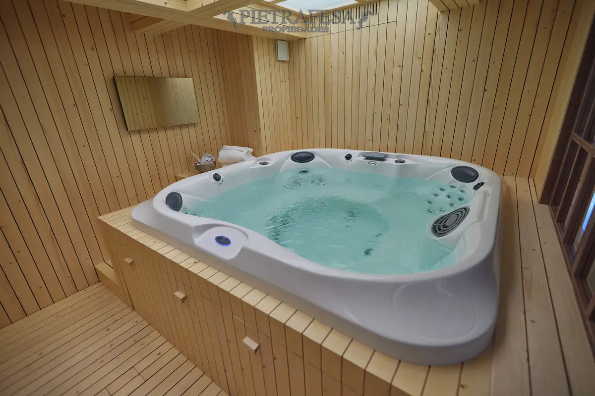 Apartamento en alquiler, 3 dormitorios, 3 baños, terraza, garaje, jacuzzi. Punta Carretas. · Foto 7
