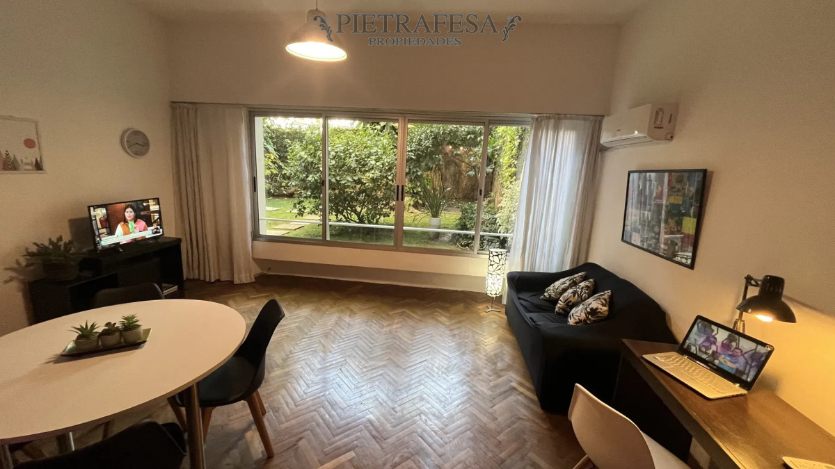 Apartamento en alquiler, 1 dormitorio, 1 baño. Amueblado. Villa Biarritz. · Foto 1