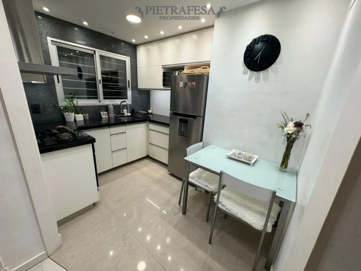Apartamento en alquiler, 2 dormitorios, 1 baño. Amueblado. Punta Carretas. · Foto 7