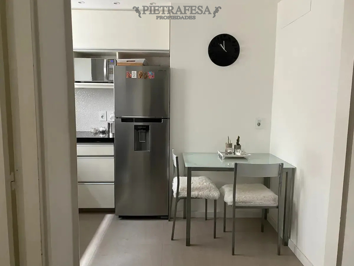 Apartamento en alquiler, 2 dormitorios, 1 baño. Amueblado. Punta Carretas. · Foto 12