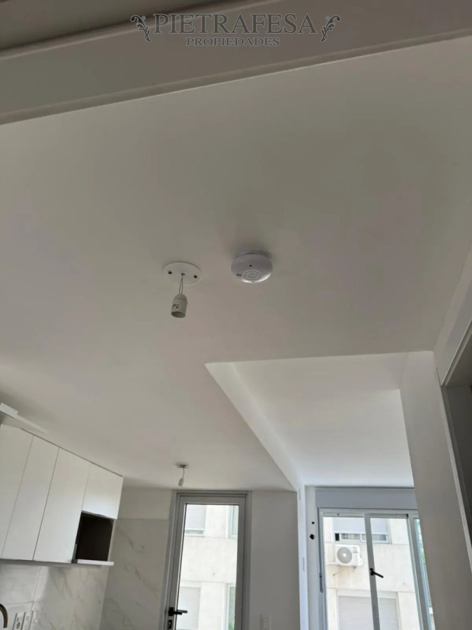Apartamento en alquiler, 1 dormitorio, 1 baño, patio. Cordón. · Foto 8