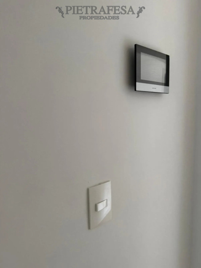 Apartamento en alquiler, 1 dormitorio, 1 baño, patio. Cordón. · Foto 10