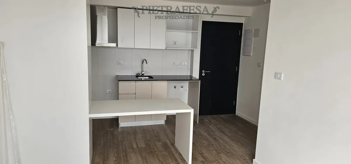 Apartamento en alquiler, 1 dormitorio, 1 baño, balcón. Cordon. · Foto 3