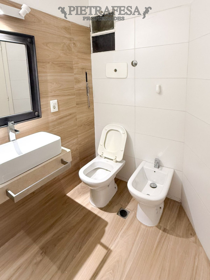 Apartamento en alquiler, 1 dormitorio, 1 baño, garaje. Carrasco. · Foto 10
