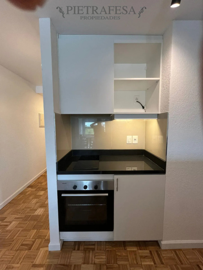Apartamento en alquiler, 1 dormitorio, 1 baño. Semi equipado. Punta Carretas. · Foto 5