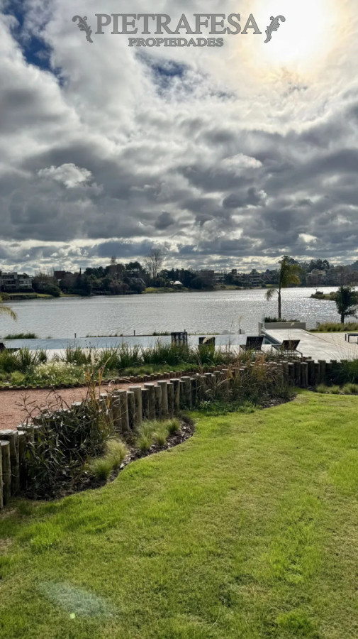 Apartamento en alquiler, monoambiente, 1 baño, terraza, cochera. Barra de Carrasco. · Foto 9
