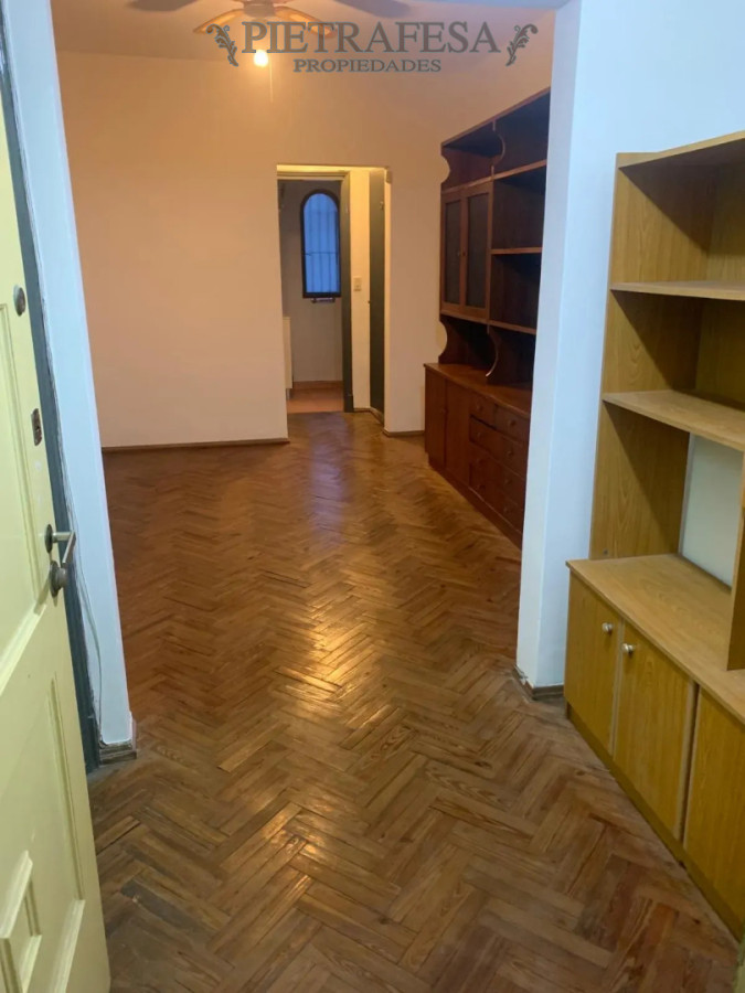 Apartamento en alquiler, 1 dormitorio, 1 baño, balcón. Semi equipado. Cordón. Gastos incluidos en el precio. · Foto 11