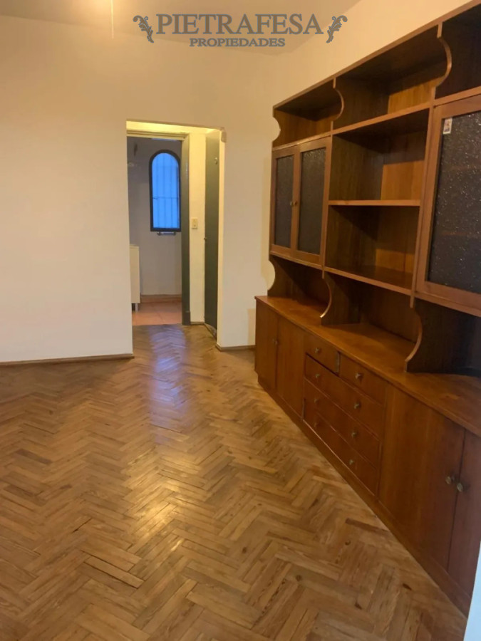 Apartamento en alquiler, 1 dormitorio, 1 baño, balcón. Semi equipado. Cordón. Gastos incluidos en el precio. · Foto 10