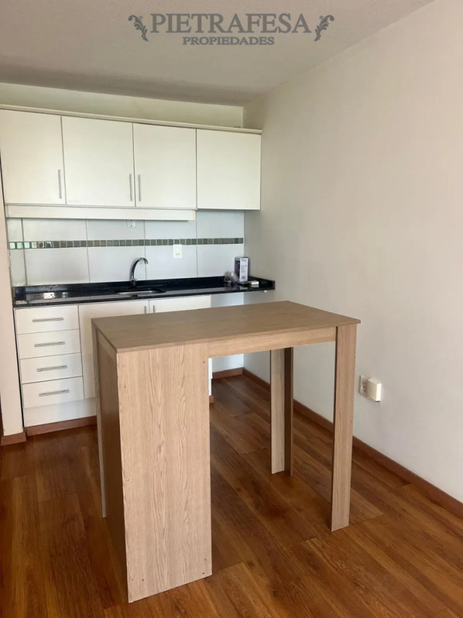 ALQUILER - JOSÉ ELLAURI, MONOAMBIENTE, UN BAÑO · Foto 6