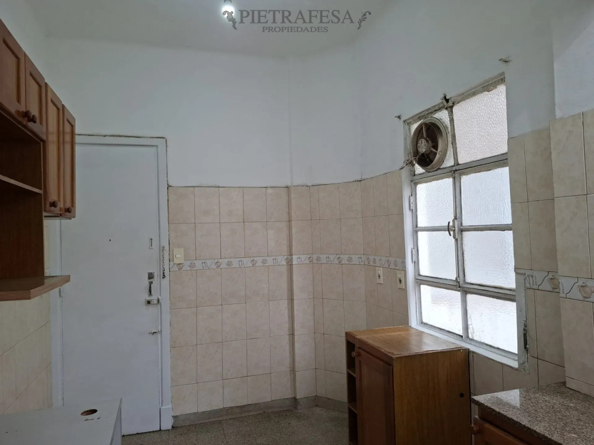 Apartamento en alquiler, 3 dormitorios, 2 baños. Cordón. · Foto 4