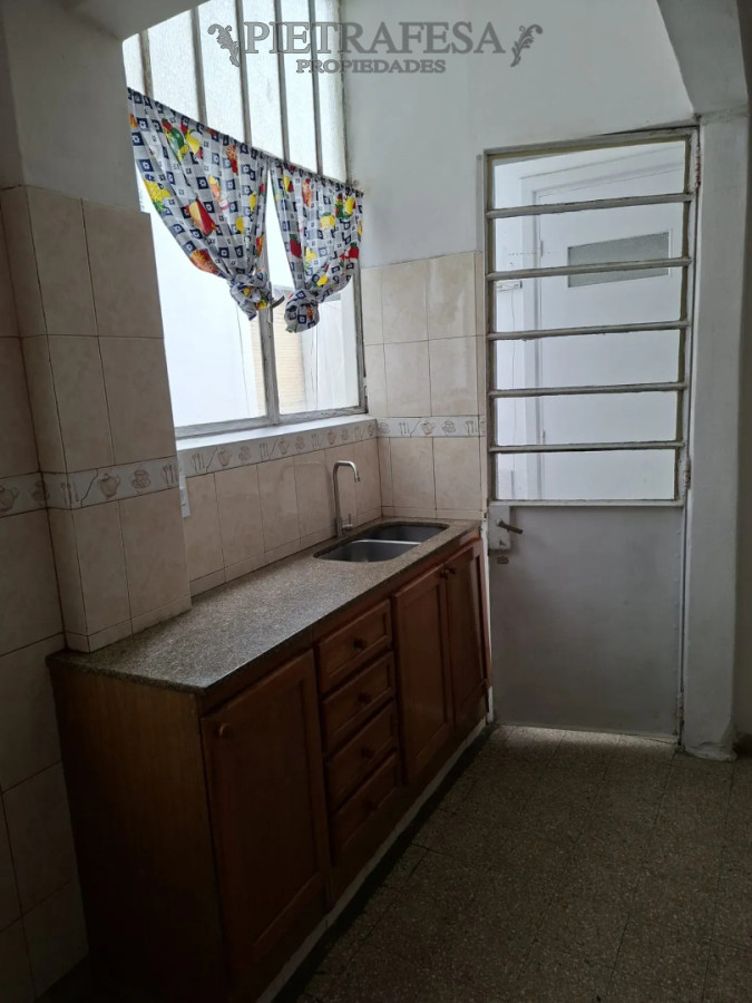 Apartamento en alquiler, 3 dormitorios, 2 baños. Cordón. · Foto 5