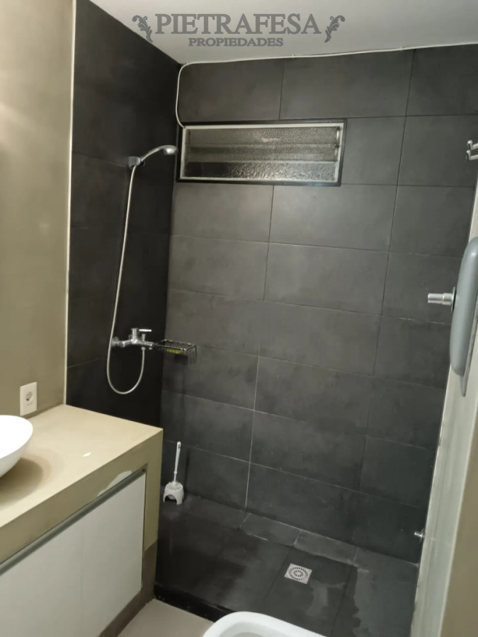 Apartamento en alquiler, monoambiente, 1 baño. Pocitos. · Foto 6