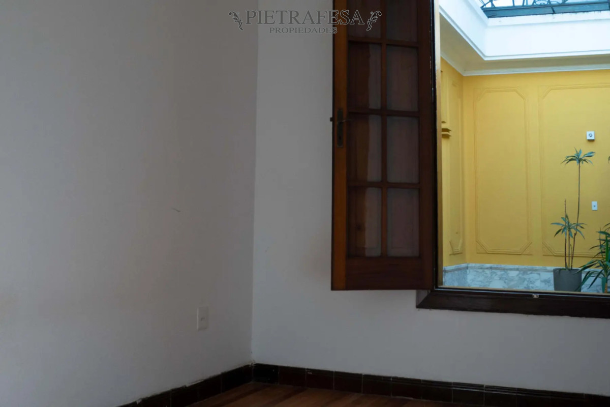 Apartamento en alquiler 1 dormitorio, 1 baño, terraza con parrillero. Pocitos. · Foto 4