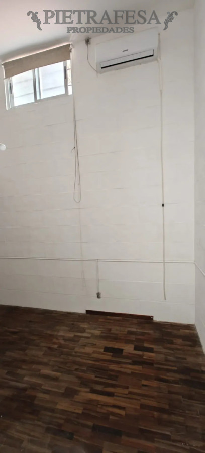 Apartamento en alquiler, 1 dormitorio, 1 baño. Tres Cruces. · Foto 10