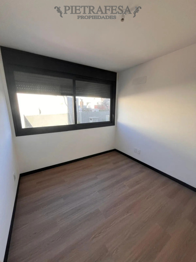 Apartamento en alquiler, 1 dormitorio, 1 baño, terraza, garaje. Parque Batlle. · Foto 10