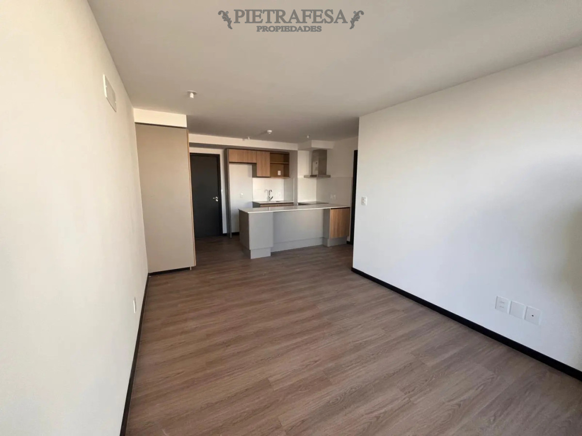 Apartamento en alquiler, 1 dormitorio, 1 baño, terraza, garaje. Parque Batlle. · Foto 2