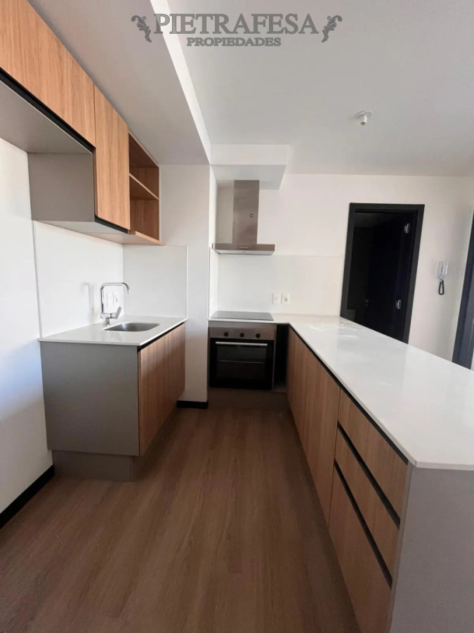 Apartamento en alquiler, 1 dormitorio, 1 baño, terraza, garaje. Parque Batlle. · Foto 7