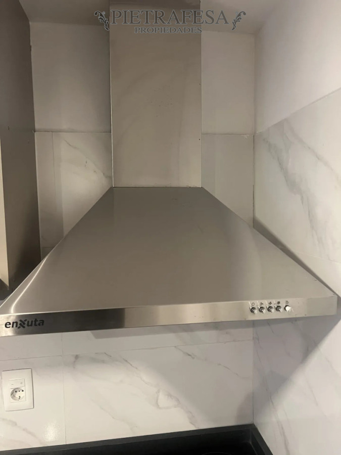 Apartamento en alquiler, 1 dormitorio, 1 baño, terraza con parrillero. Cordón. · Foto 12