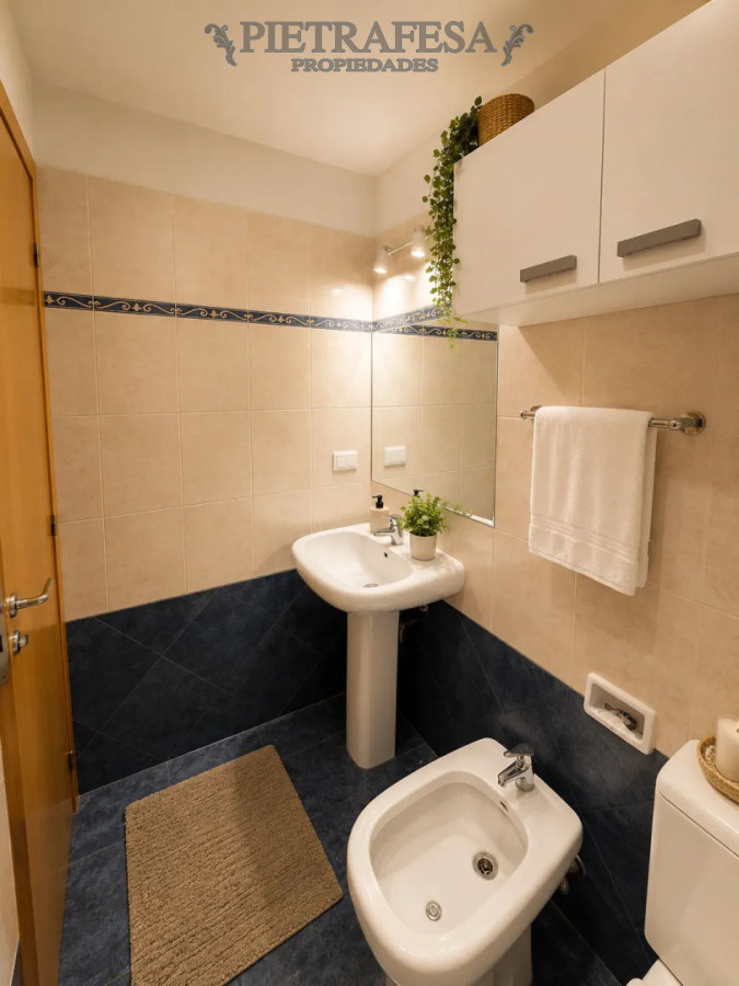 Apartamento en alquiler, monoambiente, 1 baño, terraza. Punta Carretas. · Foto 6