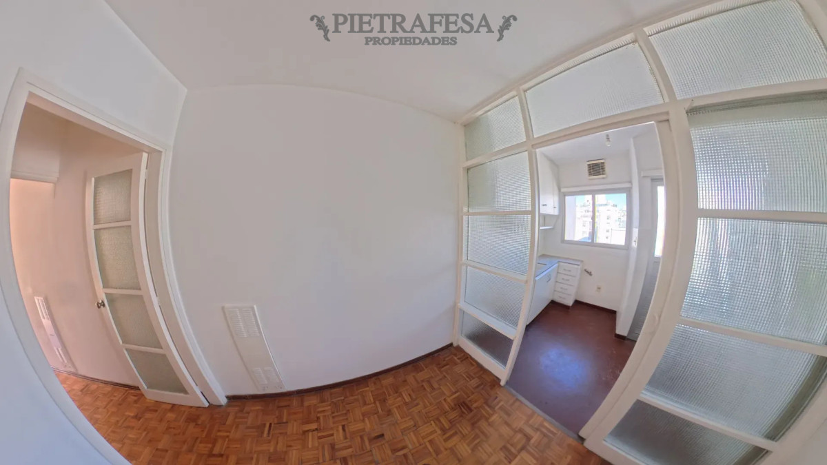 Apartamento en alquiler, 1 dormitorio, 1 baño. Tres Cruces. · Foto 9