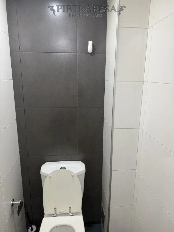 Apartamento en alquiler, 2 dormitorios, 2 baños, terraza, garaje. Pocitos. · Foto 12