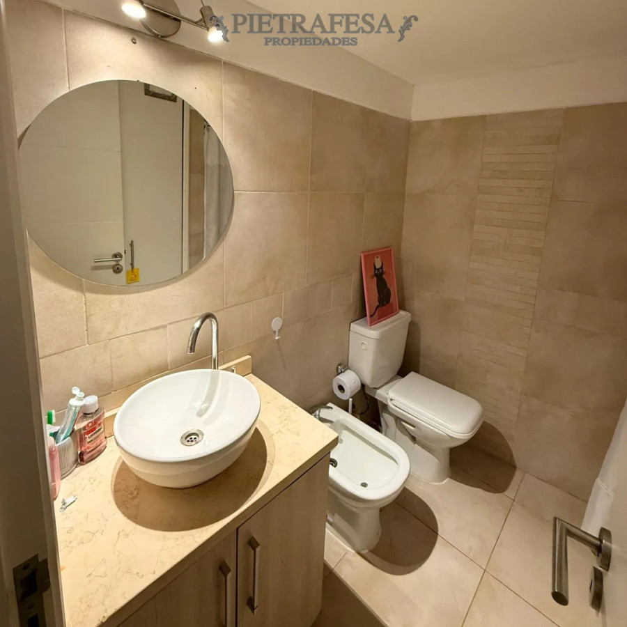 Apartamento en alquiler, monoambiente, 1 baño, patio, garaje. Punta Carretas. · Foto 10