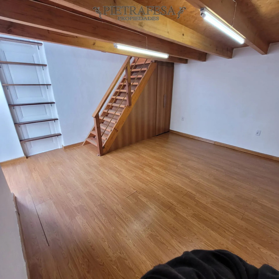 Casa en alquiler, 3 dormitorios, 1 baño. Cordón. · Foto 2