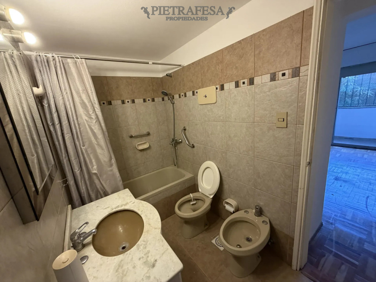 Apartamento en alquiler, 1 dormitorio, 1 baño, balcón. Pocitos. · Foto 8