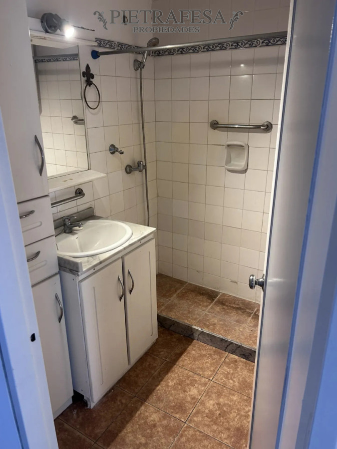 Apartamento en alquiler, 2 dormitorios, 1 baño. Centro. · Foto 9