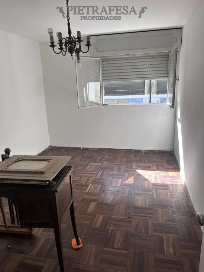 Apartamento en alquiler, 2 dormitorios, 1 baño. Centro. · Foto 1