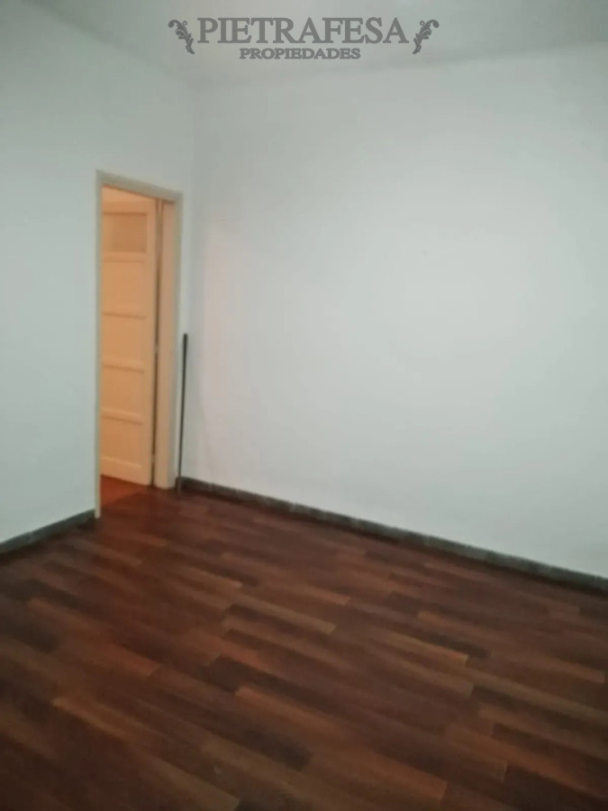 Apartamento en alquiler, 1dormitorio, 1baño. Cordón.