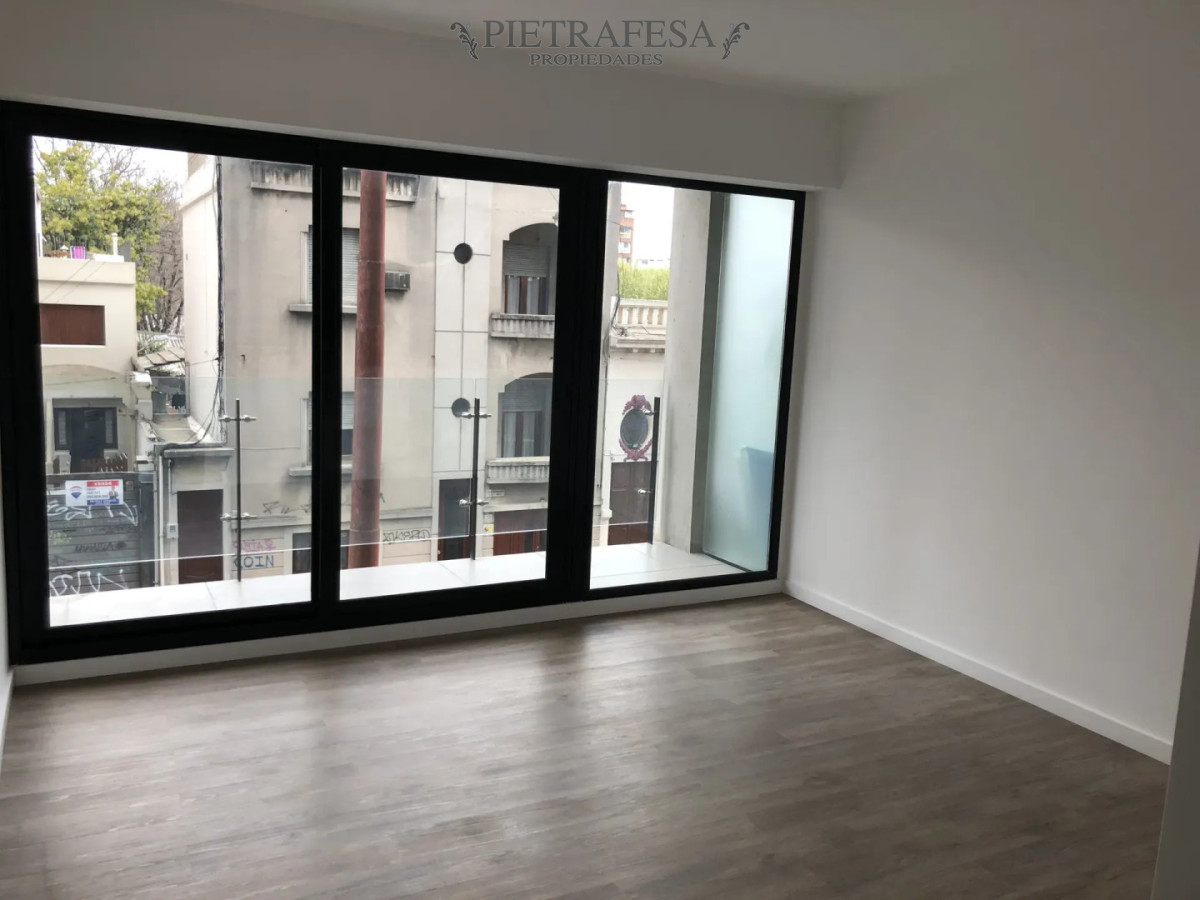 Apartamento en alquiler, 1 dormitorio, 1 baño, terraza. Pocitos.