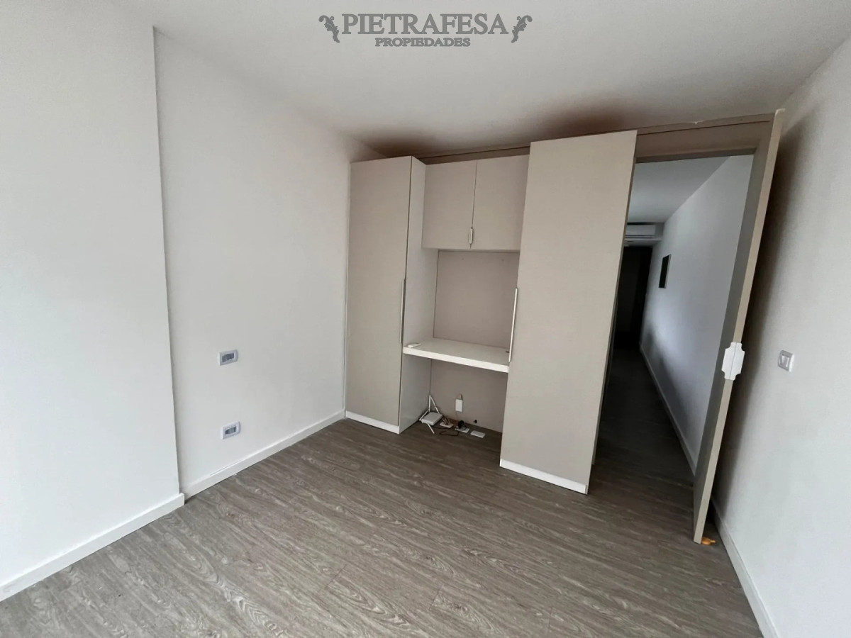 Apartamento en alquiler, 1 dormitorio, 1 baño. Barrio Sur. · Foto 12