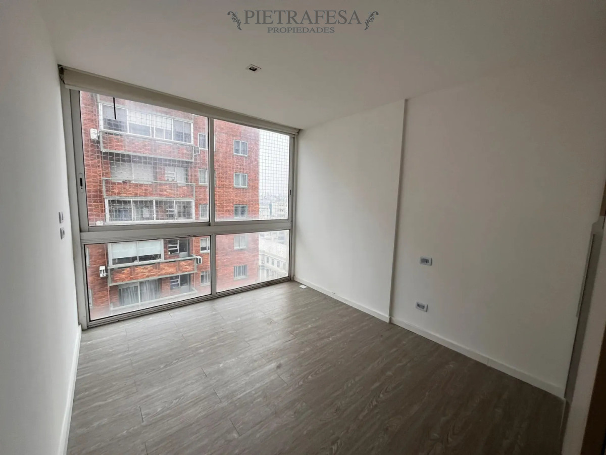 Apartamento en alquiler, 1 dormitorio, 1 baño. Barrio Sur. · Foto 1