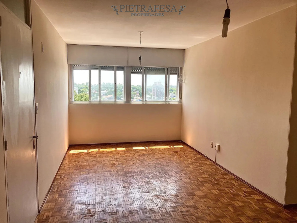 Apartamento en alquiler, 2 dormitorios, 1 baño. Brazo Oriental. · Foto 9