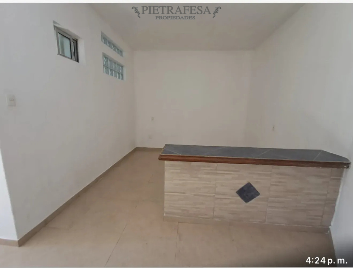 Casa en alquiler, 1 domritorio, 1 baño. Capurro. · Photo 3